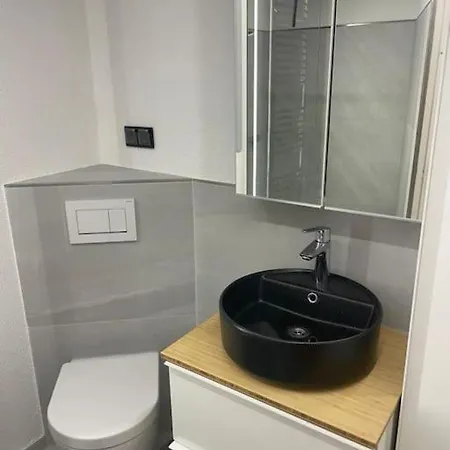 Neue Moderne Apartament *